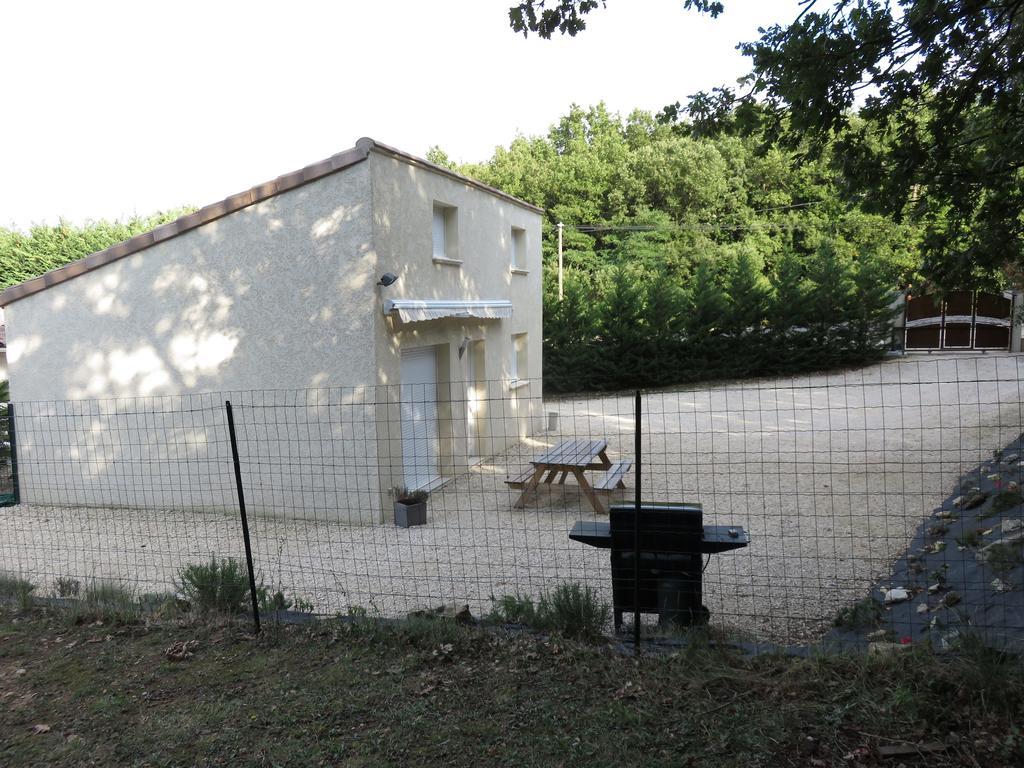 La petite maison Malataverne Extérieur photo
