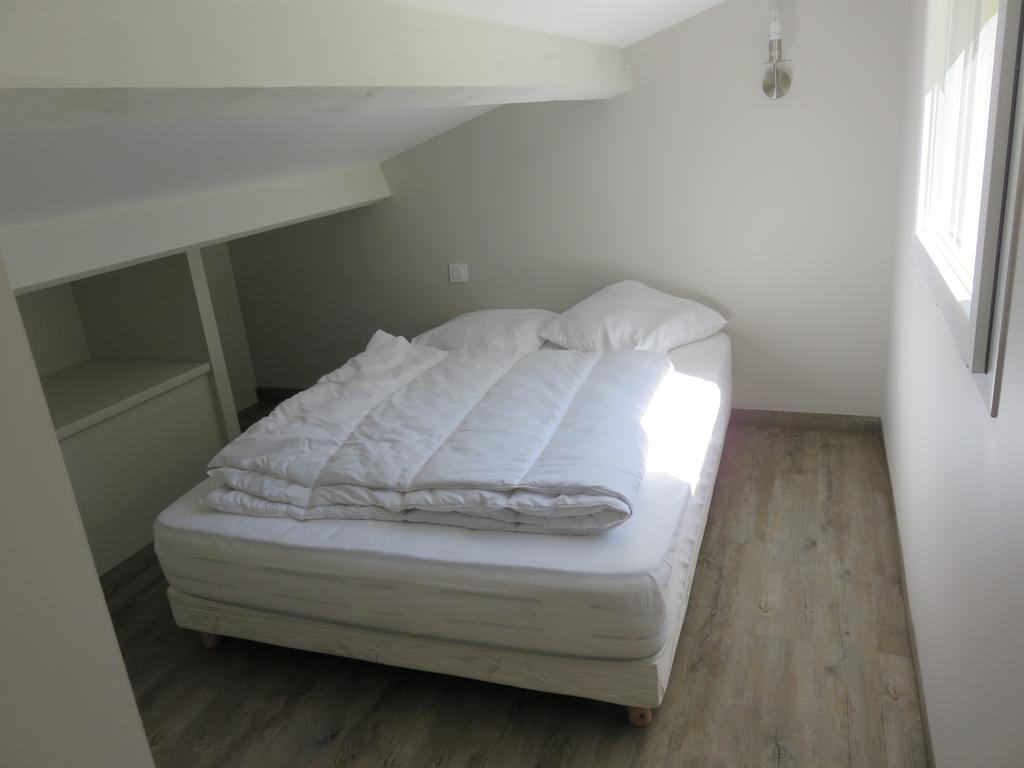 La petite maison Malataverne Extérieur photo