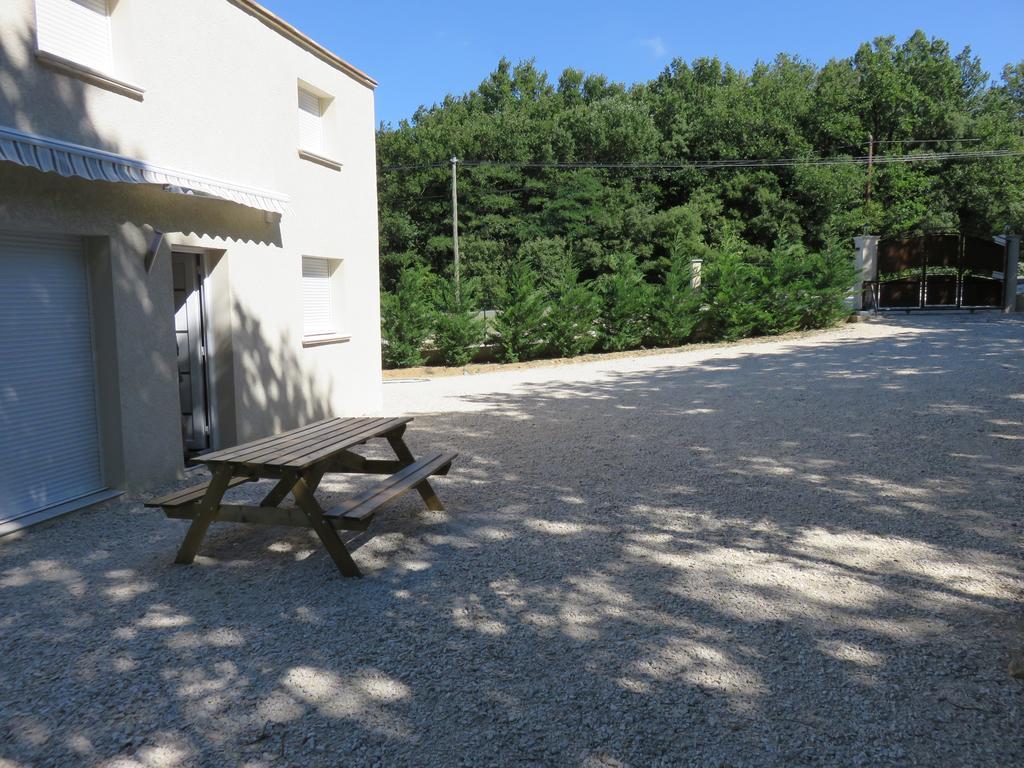 La petite maison Malataverne Extérieur photo